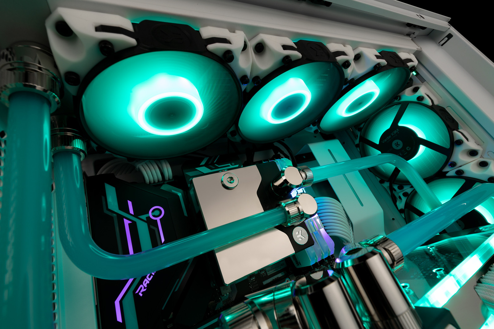 EKWB Quantum Velocity 2 DDC Pump/Reservoir 1700 CPU Block Combo, Nickel + Plexi - Picture 5 of 6