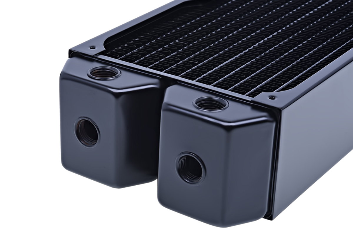 Alphacool NexXxos UT60 Full Copper Radiator, 480mm, Quad Fan, Black - Picture 3 of 6