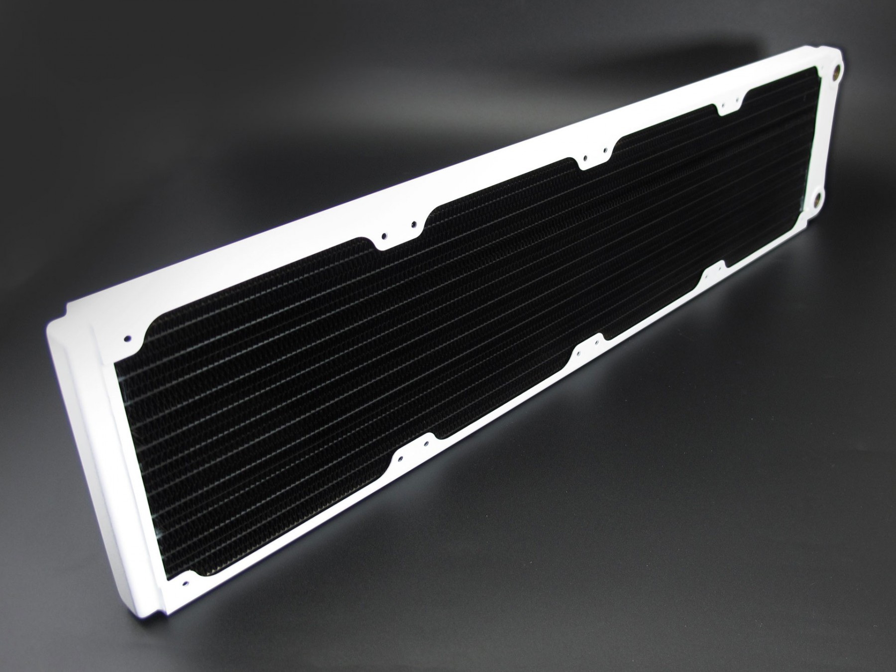 XSPC TX480 Ultra Thin Radiator, 120mm x 4, Quad Fan, White - Picture 6 of 7