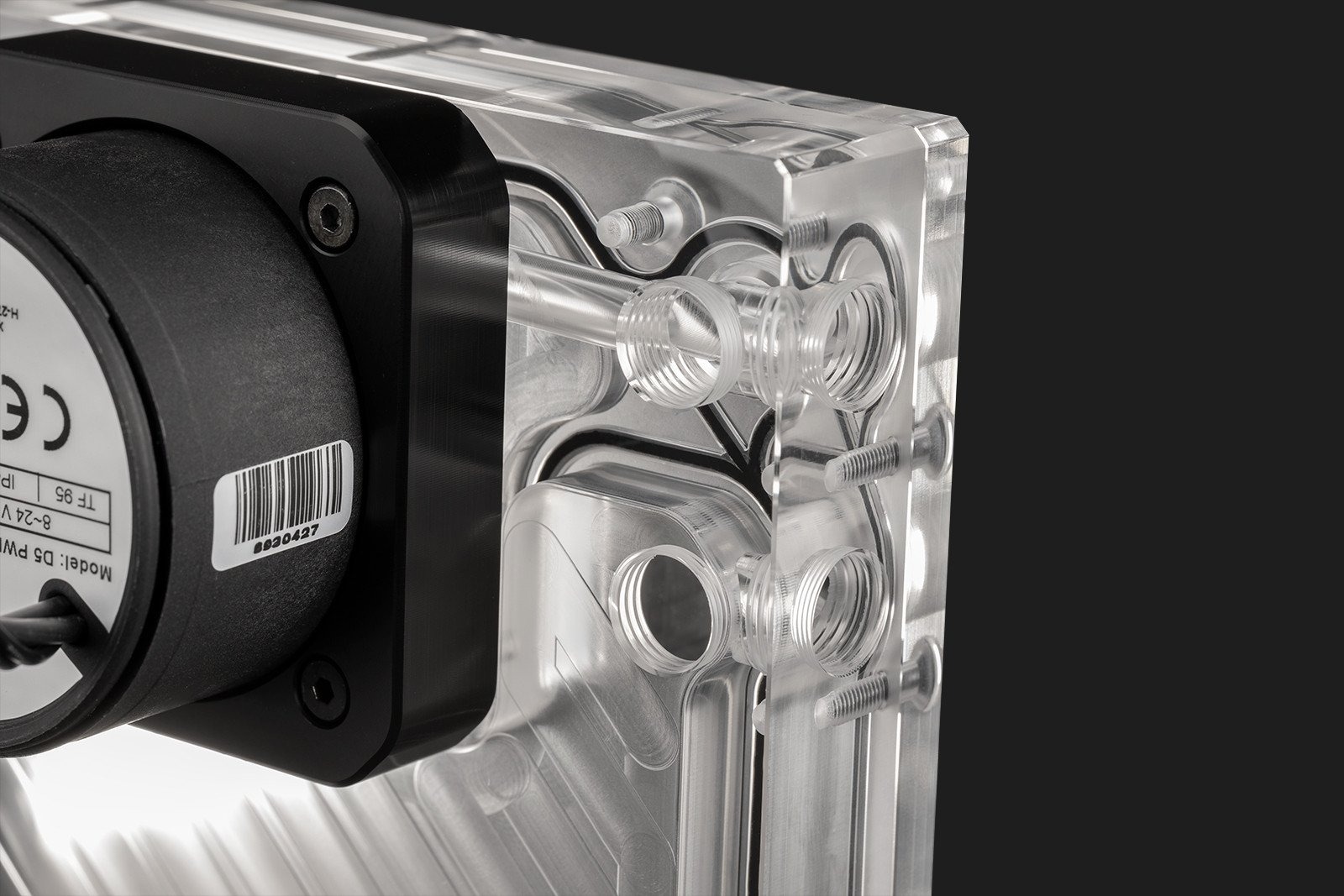 EKWB EK-Quantum Kinetic 3 FLT 140 D5 PWM Pump/Reservoir Combo, D-RGB, Plexi - Picture 5 of 7